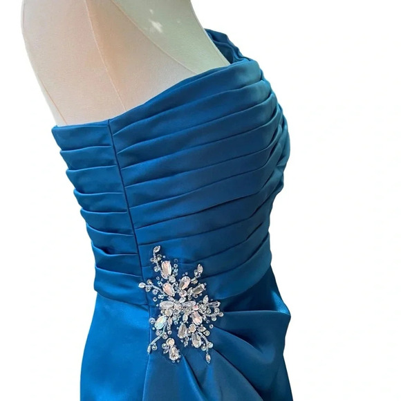 Mori Lee by Madeline Gardner NWT Blue Satin One-Shoulder Gown w/Ruched Bodice S6 - Picture 4 of 12
